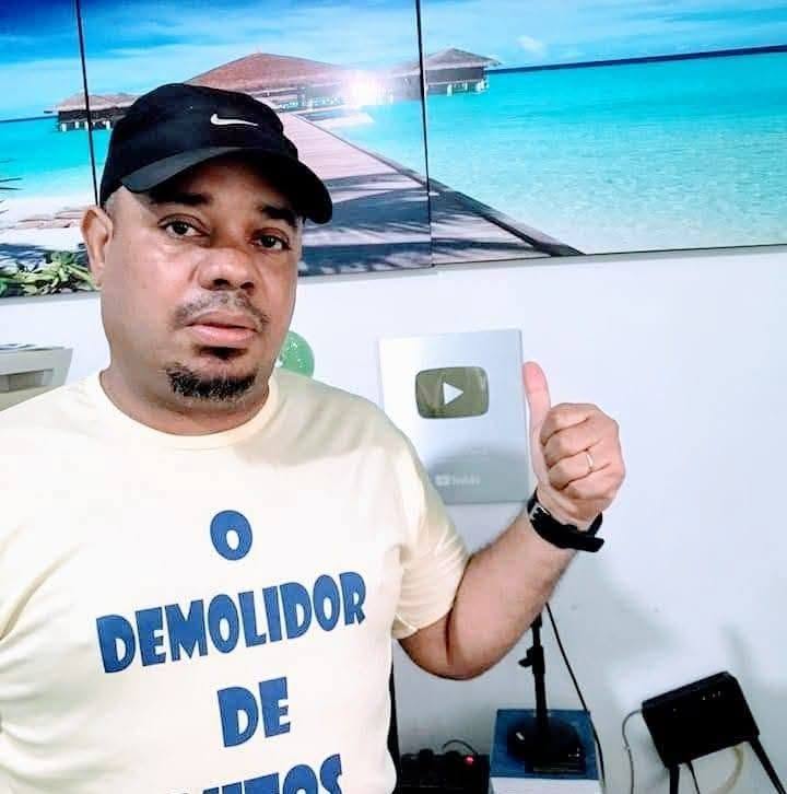 Nilton Cesar Santana, fundador do portal O Demolidor de Mitos